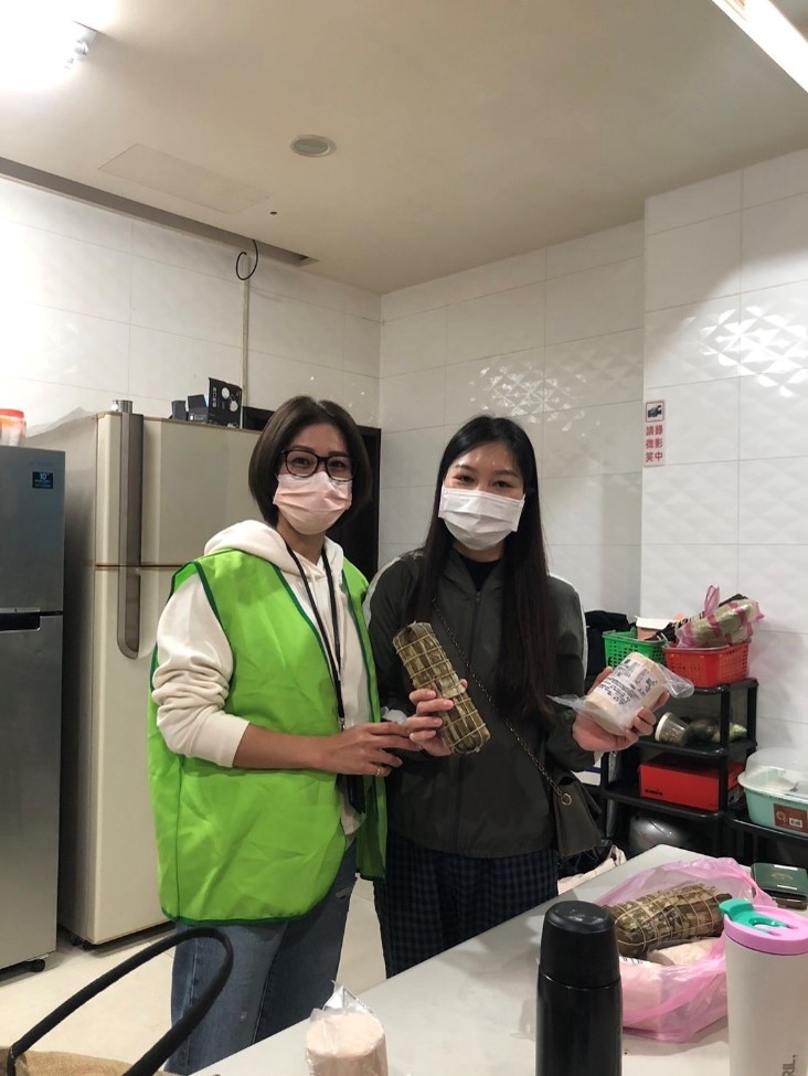 致在兆豐的外藉移工與外籍看護｜過年新春粽香火腿溫暖情｜兆豐國際管理顧問-2