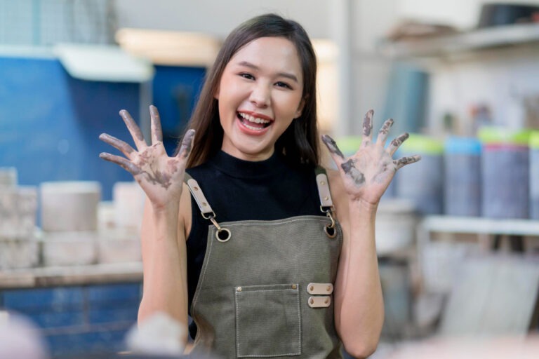 2026基本工資調漲，外籍移工薪資怎麼變？雇主完整應對指南